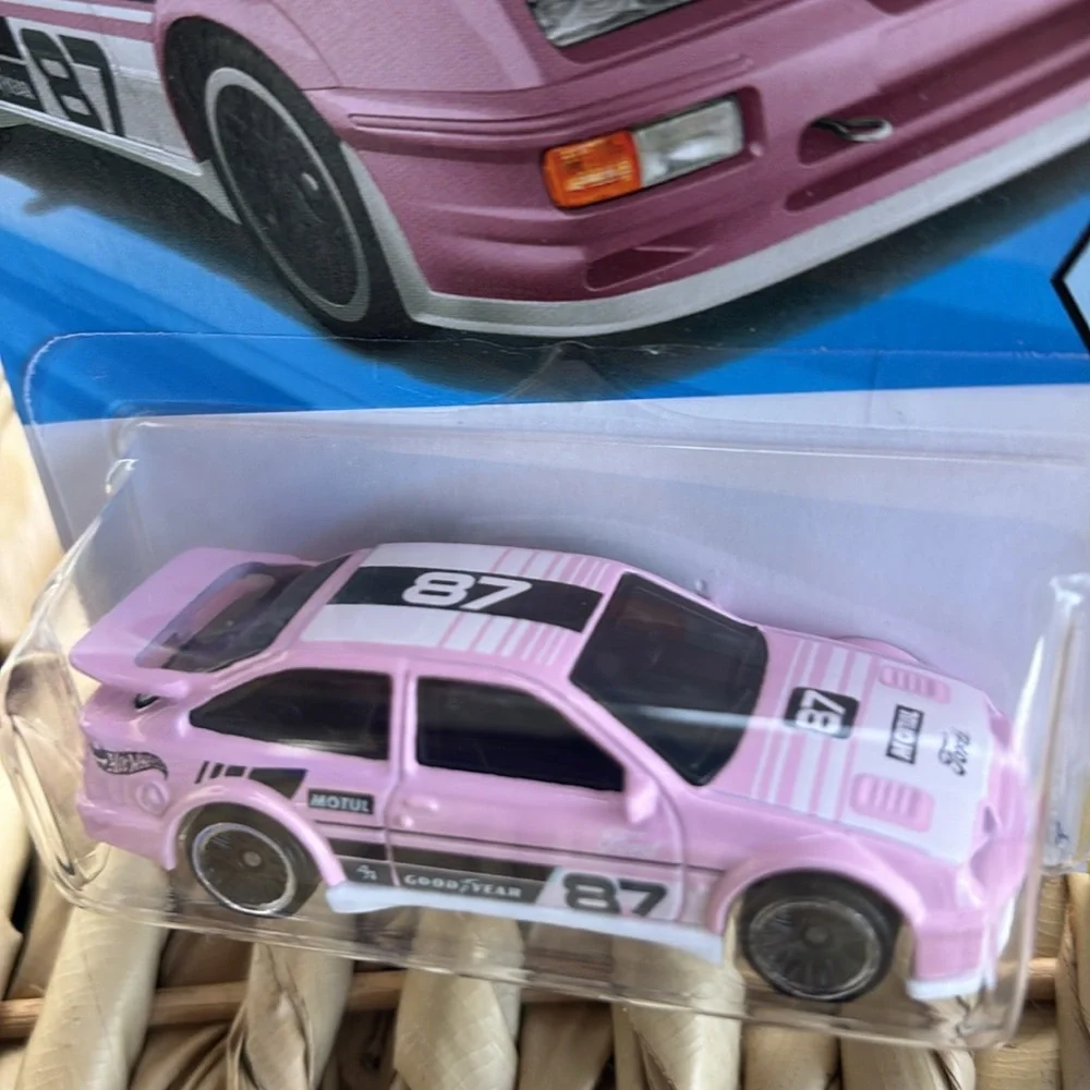 87 1987 Ford Sierra Cosworth Pink Race Car Hot Wheels Hotwheels HW Euro 2026 New
